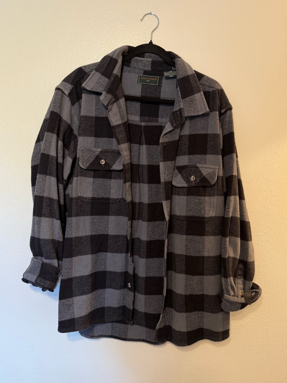 Field & Stream Black and Gray Plaid Shirt Jacket